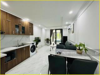Cho thuê căn hộ 1k1n full đồ xịn phố đội cấn  ba đình  ban cộng rộng  chỉ 10 triệu/tháng