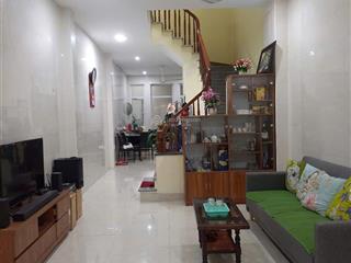 Nhà 3t,phân lô, ngõ thông ôtô tránh chạy vòng quanh,15m hồ điều hòa,62m2, đông ngạc, btl