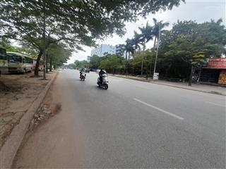 Nhỉnh 5 tỷ,đông ngạc, nhà ngõ thông, ôtô đỗ cửa, chỉ việc về ở, bắc từ liêm