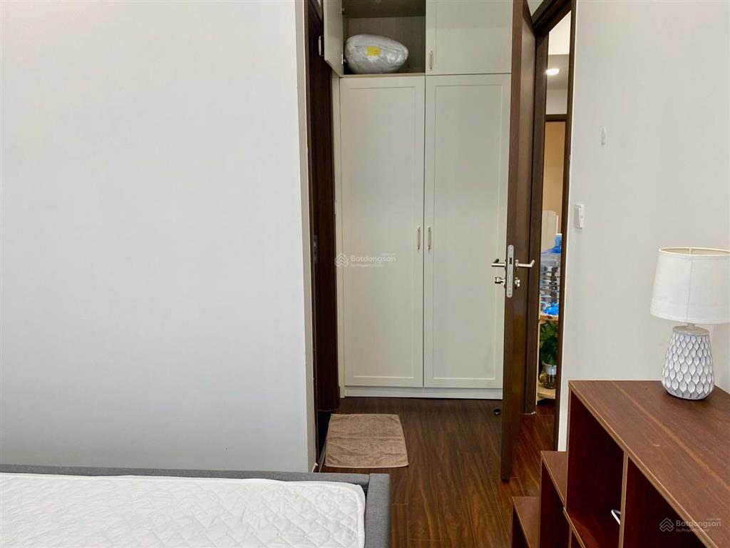 Cho thuê căn 2pn 2wc full đồ đẹp masteri waterfront chỉ từ 11tr bao phí dịch vụ