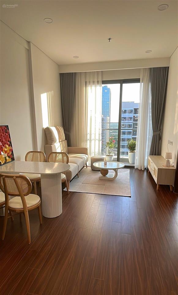 Cho thuê căn 2pn 2wc full đồ đẹp masteri waterfront chỉ từ 11tr bao phí dịch vụ