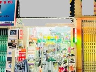 Cho thuê mb 60m2 mặt tiền đường hậu giang, ngang 3m3 x 12m, nở hậu 6m. điện nước, lối đi riêng.