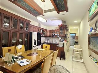 Đường số 3 lữ gia quận 11  6m ô tô thông  112m2(4x27,5) chỉ 150tr/m2 đất