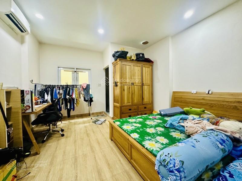 Mặt tiền hẻm 8m nguyễn thị tần quận 8, cách q1 q5 chỉ 200m, dt 93m2 (4.2x22)