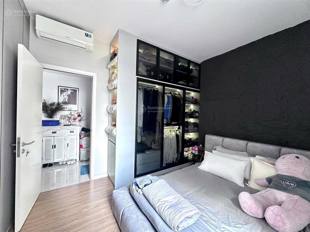 Chính chủ cần bán căn hộ masteri an phú, 4,9 tỷ, 50m2, 1pn, 1wc view landmark  0985 807 *** vy