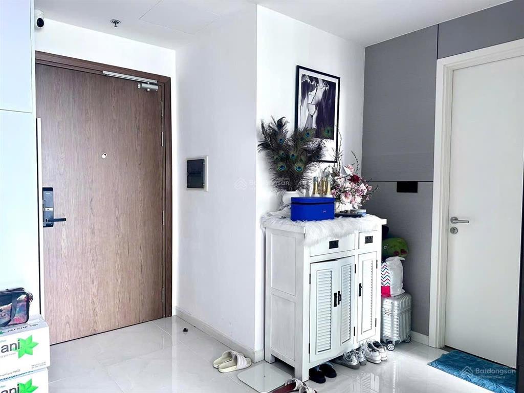 Chính chủ cần bán căn hộ masteri an phú, 4,9 tỷ, 50m2, 1pn, 1wc view landmark  0985 807 *** vy