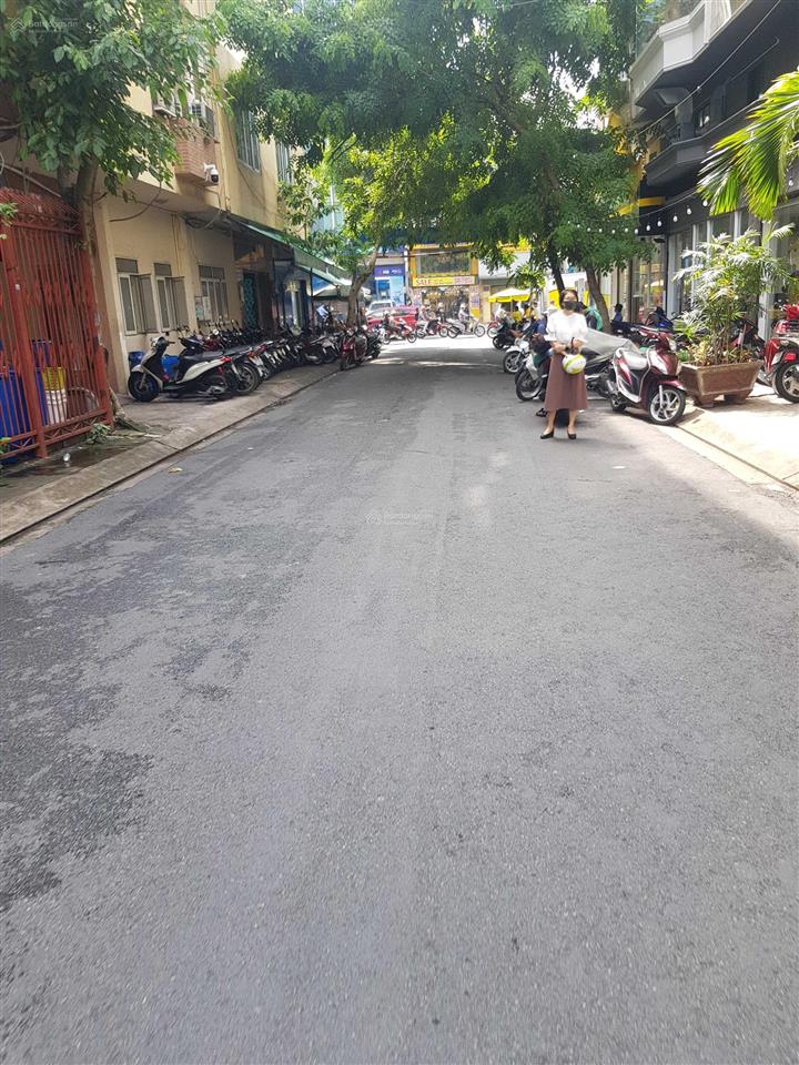 Cho thuê nguyên căn 6x18m hẻm xe hơi sư vạn hạnh q10