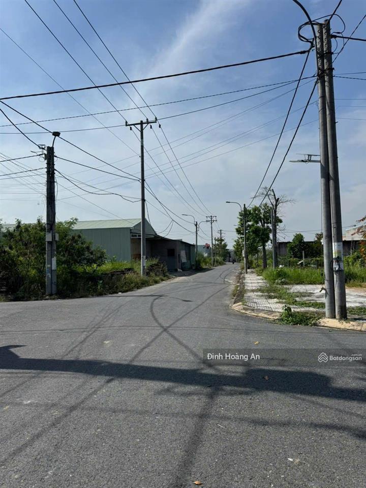 Bán gấp đất gần chợ long cang, đ. dt833b, long cang, cần đước, 90m2/1.7 tỷ, sổ riêng, full thổ cư