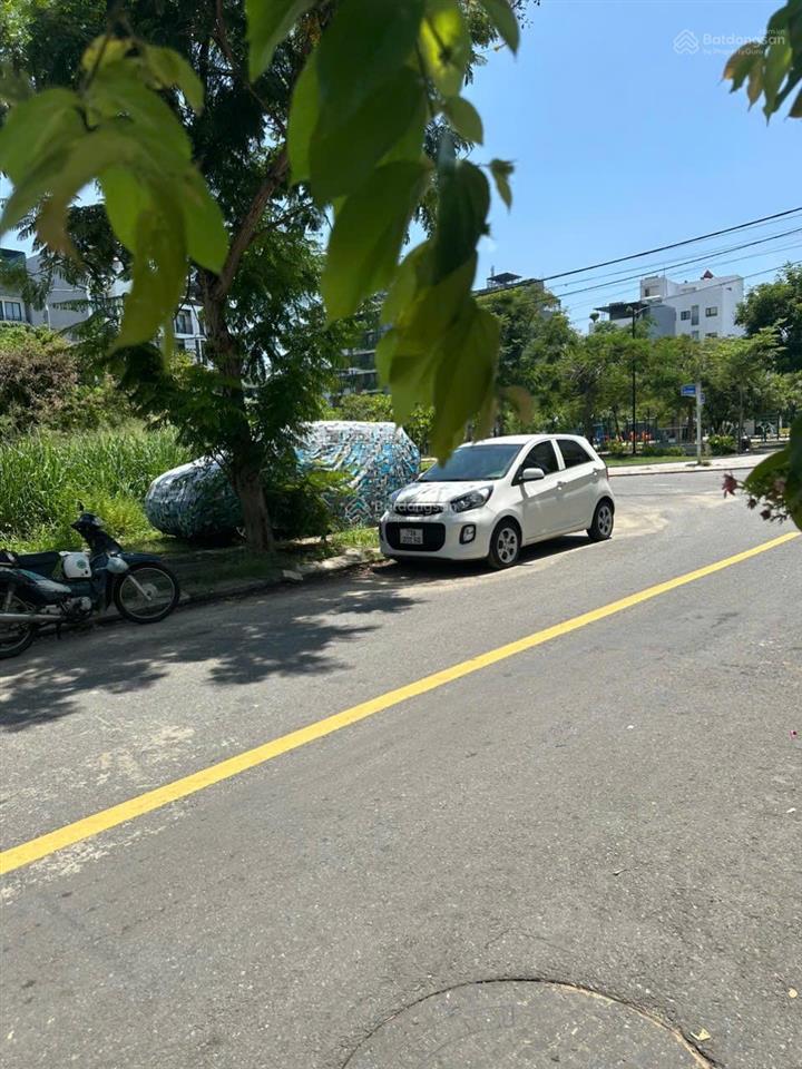 Bán đất đường dương tử giang. sát sông