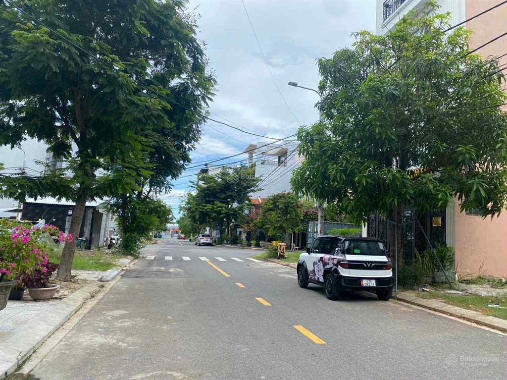 Bán đất đường dương tử giang. sát sông