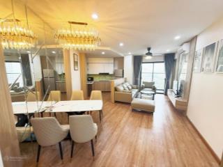 Bán căn 2 ngủ samsora vạn phúc hà đông, 74m2, tầng trung, bc đông bắc, giá chỉ 4tỷ68
