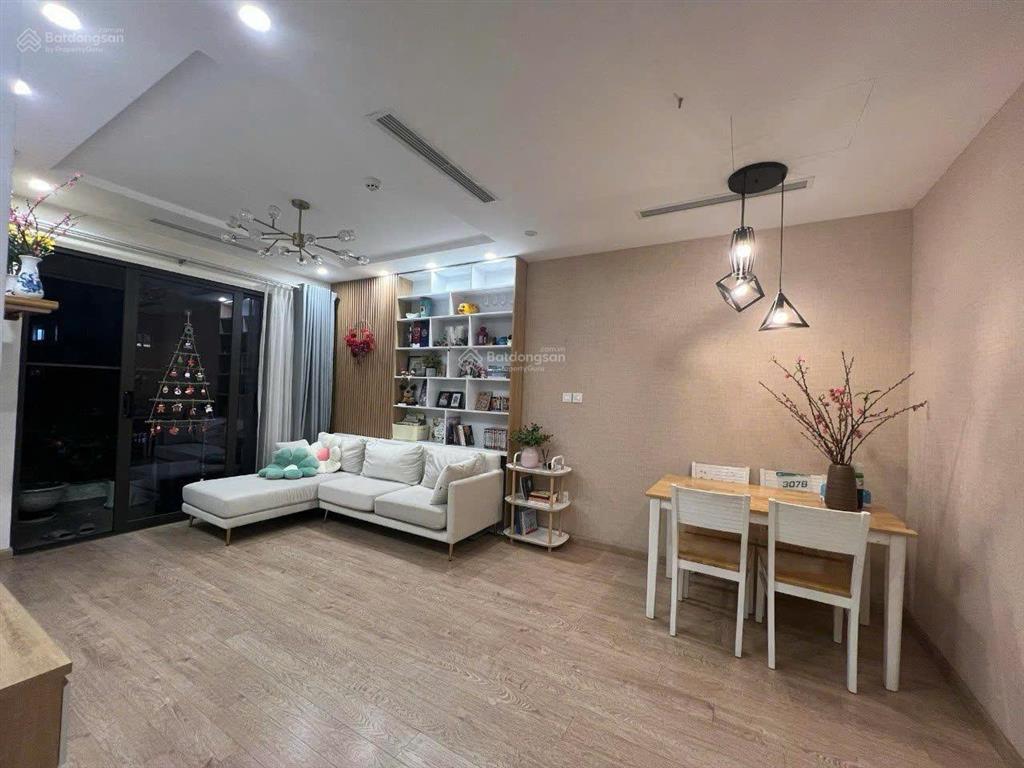 Hiếm, bán căn hộ goldsilk vạn phúc, tầng trung, ban công đn, ban công rộng, 78m2 2pn2vs, giá 6,1tỷ