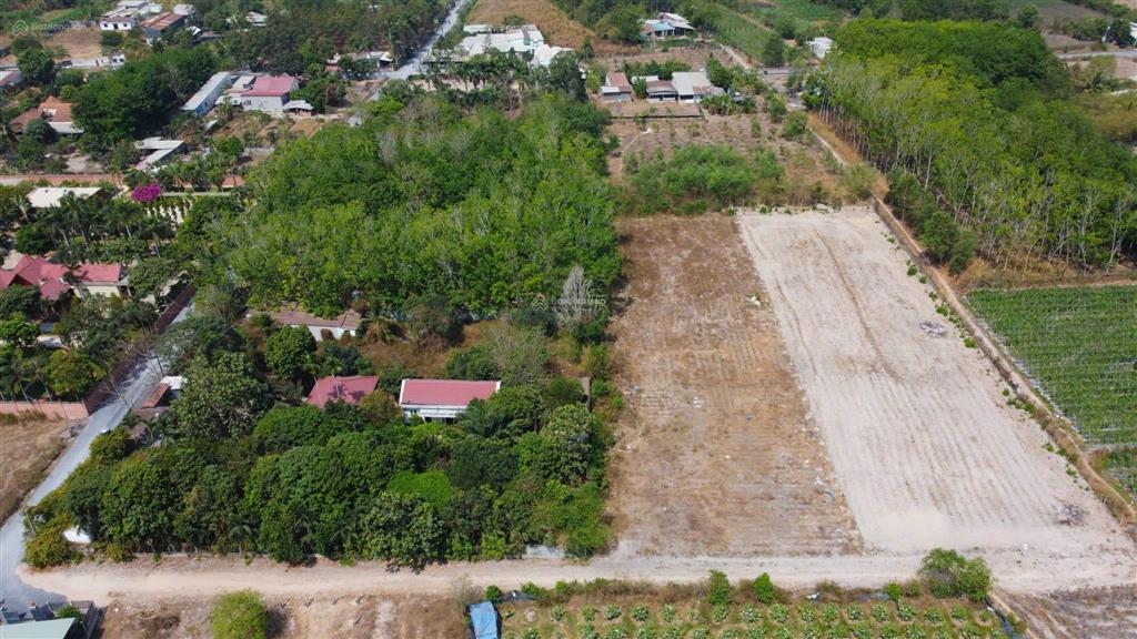 Chính chủ cần bán nhanh lô đất thuộc khu dân cư xã nhuận đức, huyện củ chi, diện tích 3074m2