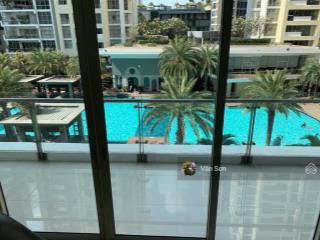 Siêu hiếm, 124m2 view hồ bơi cực đẹp suất bán cho người nước ngoài giá chỉ 12.5 tỷ all in