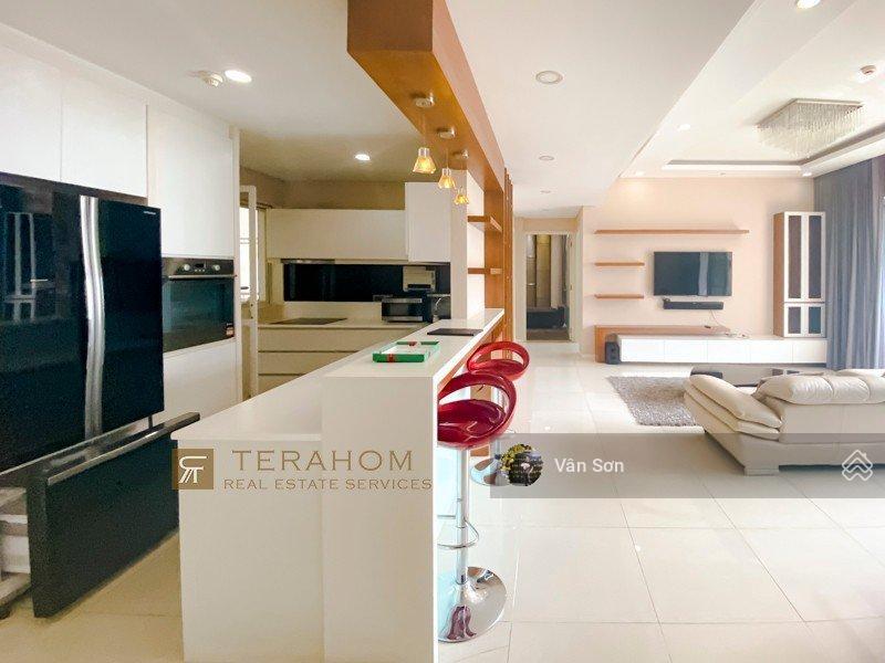 Sở hữu ngay 3pn lớn tầng trung view hồ bơi đẹp giá tốt nhất thị trường chỉ 16.5 tỷ chốt