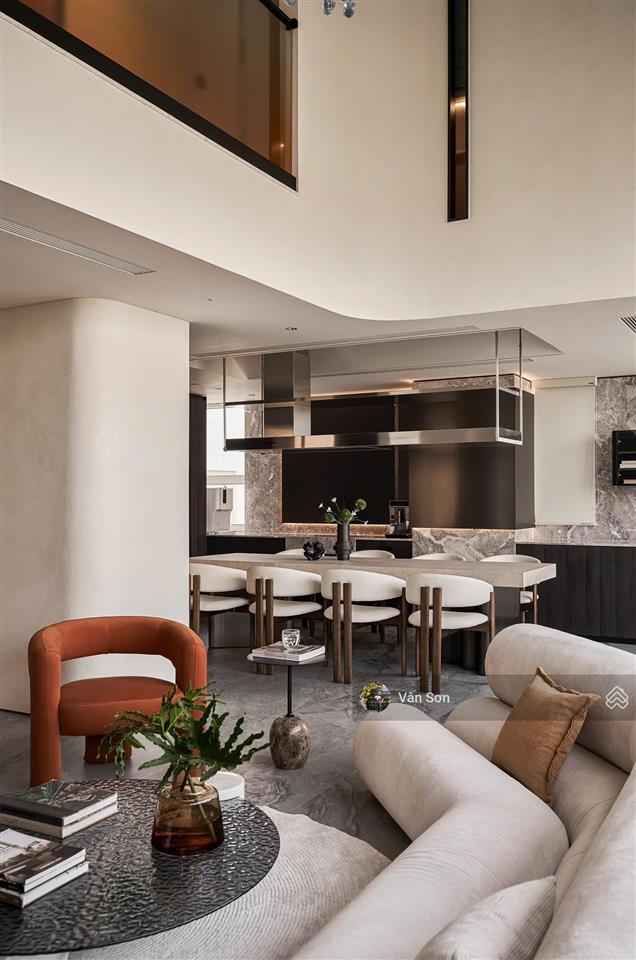 Penthouse thông tầng đẹp nhất the estella full nội thất cao cấp sẵn sổ hồng nhận nhà ngay chỉ 32 tỷ