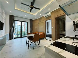 Căn hộ luxury 1pn 50m2 balcony khu dân trí cao đường rộng oto  cạnh quận 1