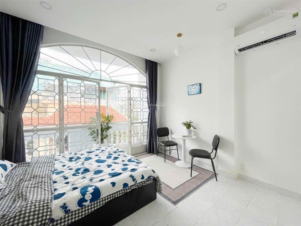 Hot trống lại căn hộ 1pn 1pk 50m2 bancol full nt + máy giặt riêng gần công viên gia định, sân bay