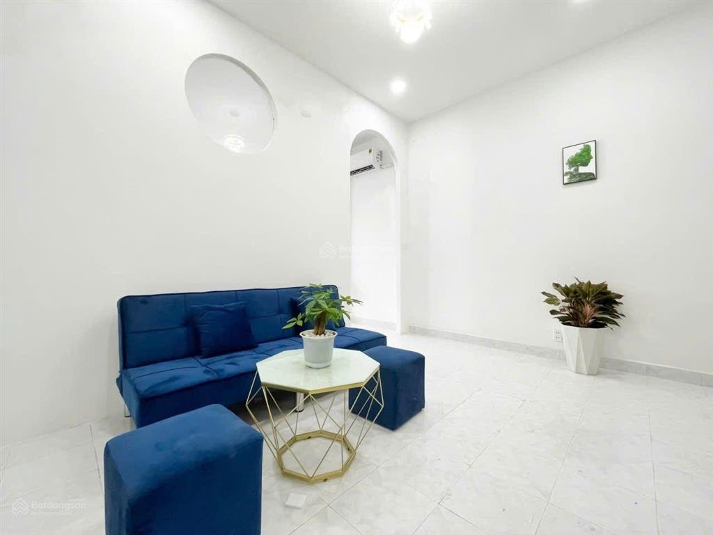 Hot trống lại căn hộ 1pn 1pk 50m2 bancol full nt + máy giặt riêng gần công viên gia định, sân bay