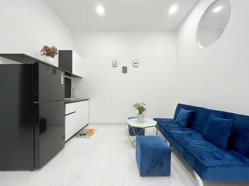 Hot trống lại căn hộ 1pn 1pk 50m2 bancol full nt + máy giặt riêng gần công viên gia định, sân bay
