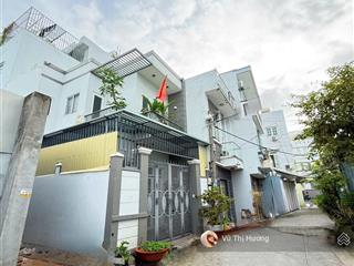 Nhà quận 7  2 tầng 5m * 10m  xe hơi tới nhà #5 tỷ tl mạnh