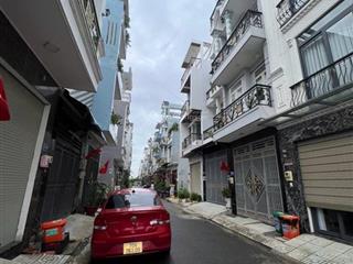 Giảm 4ootr  nhà đúc 4 tầng  đường 6m  cạnh ngã tư bốn xã  giá 3,75 tỷ