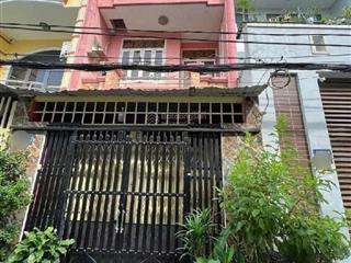Nhà 2 tầng  dt 4,05 x14. hẻm xe hơi  ngay bùi tư toàn. đối diện chung cư boulevards
 nhà bình