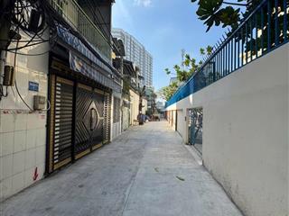 Hẻm 1/ tên lửa  cách aeon mall 1km. nhà 2 tầng  dt 4x9. giáp bến xe miền tây. giá 2,9 tỷ