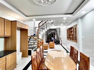 Đường 6m thông  dt 4x14. nhà 3 tầng ngay lê văn quới  bình long. giá 5,x tỷ