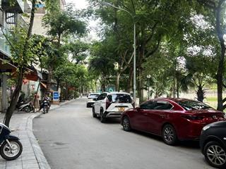Chính chủ cho thuê nhà riêng tại trịnh công sơn, phường tây hồ, hà nội.
