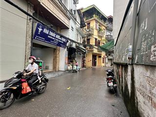 Bán mặt phố hoàng mai, hoàng mai. dt 214m2 1t mặt tiền 18m. giá 70 tỷ.  0383 426 ***