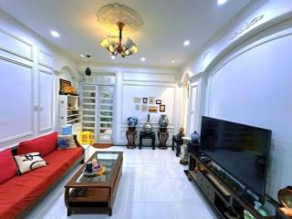 Bán nhà thái hà , đống đa.dt 60m2 4t mặt tiền 4.5m giá 16.5 tỷ. 0383 426 *** thu phương