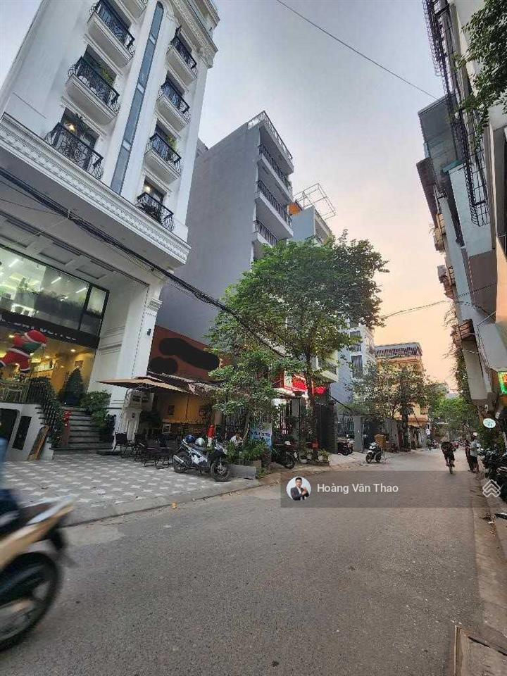 Bán toà nhà vp đội cấn, diện tích 85m2*8 tầng thang máy, 39 tỷ ngõ ô tô tránh nhau, doanh thu tốt