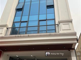 Tòa nhà vp mặt phố liễu giai  dt 100m2*6t  75 tỷ  vỉa hè 7m  kinh doanh vô đối  vị trí đắc địa