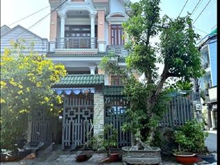 Bán biệt thự 150m2, 2 mặt tiền đường lớn nguyễn thị thơi, hiệp thành, quận 12