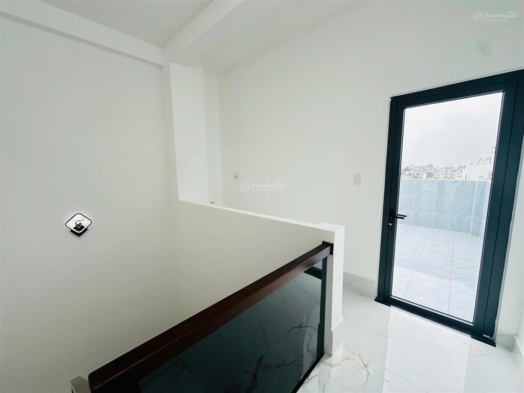 Bán nhà phố trong khu dân cư 60m2  đường nhựa 7m thông thoáng cơ sở hạ tầng (điện âm, nước âm)