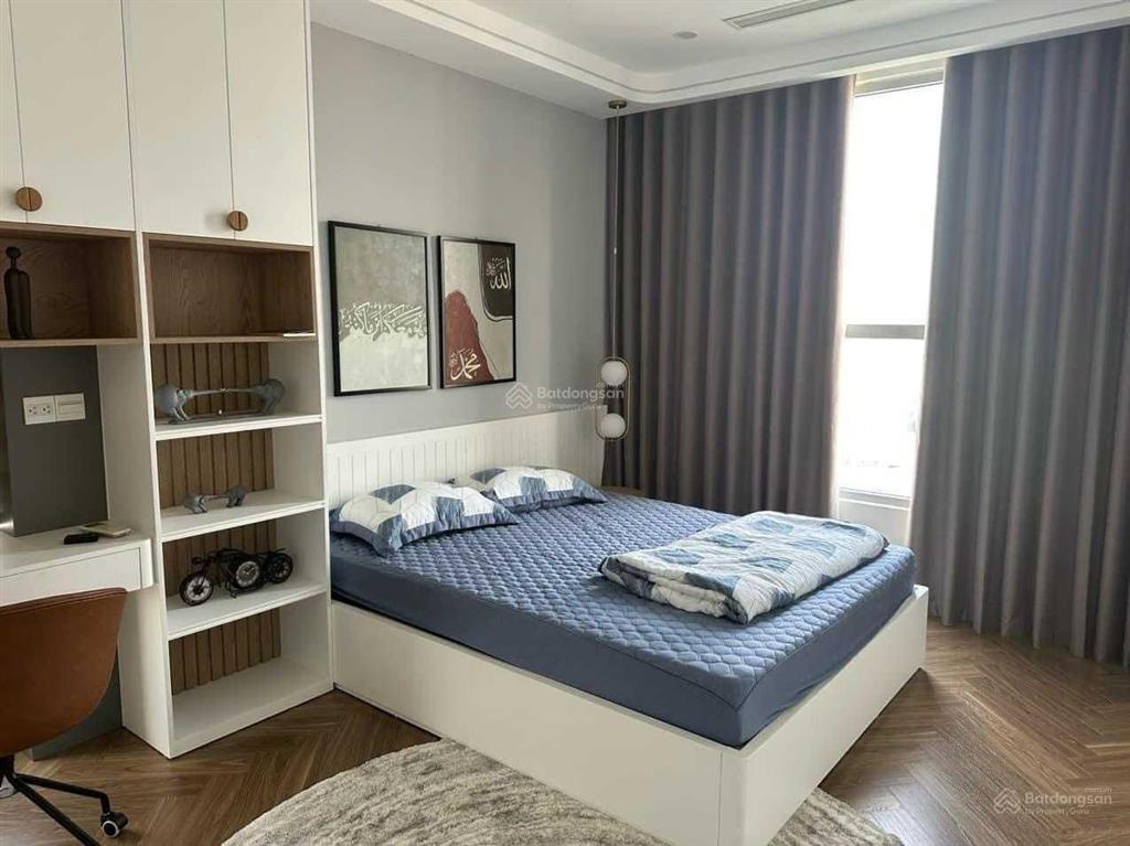 Chính chủ bán căn 3pn, 139m2 giá 9 tỷ sổ đỏ, slot oto, goldmark