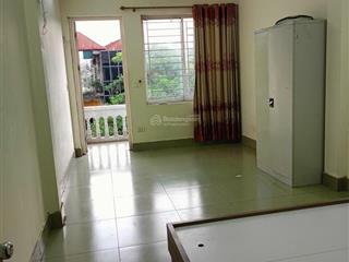 Cho thuê phòng mặt đường tựu liệt  vào ở ngay