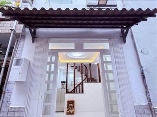 Giảm 300tr! Nhà Vuông 2 tầng 27m2 – Nguyễn Văn Khối QV