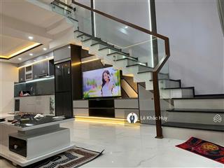 Siêu phẩm nhà 3 tầng đúc kiên cố tại khu đô thị phương trang khu vip liên chiểu , gần quận,gần biển