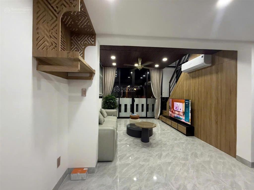 Siêu phẩm kim cương  chỉ 1 căn duy nhất! tòa căn hộ 8 tầng  sát vách trung tâm tài chính quốc tế