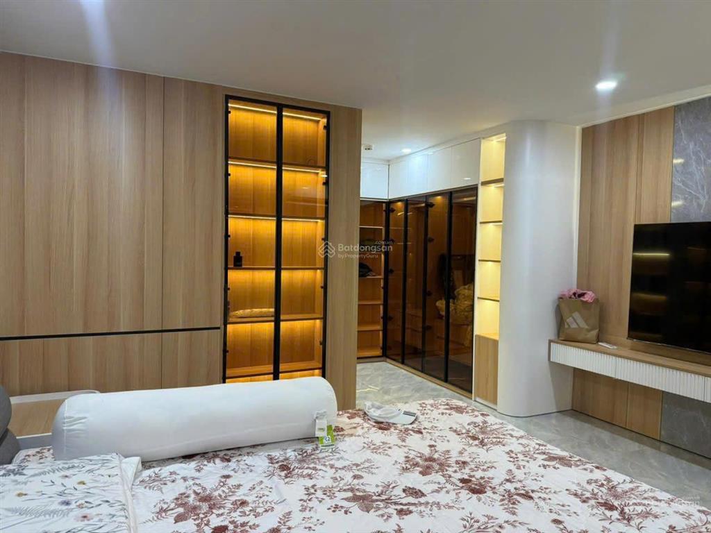 Siêu phẩm kim cương  chỉ 1 căn duy nhất! tòa căn hộ 8 tầng  sát vách trung tâm tài chính quốc tế