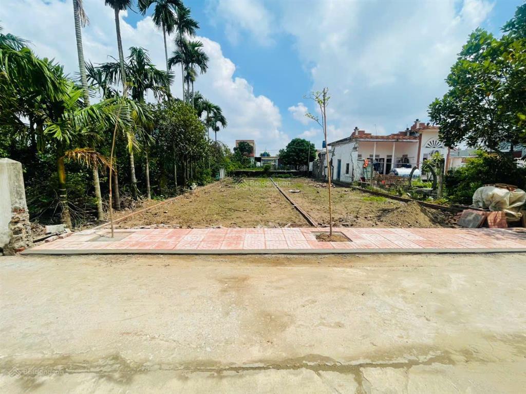 Lô đất 136m2 mt 5,4m khu hành chính cạnh vsip