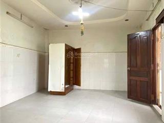 7,38 tỷ (t/l) nhà trệt, lửng, 2 lầu hẻm 4m cách mặt tiền 1 căn đường tùng thiện vương p.12 quận 8