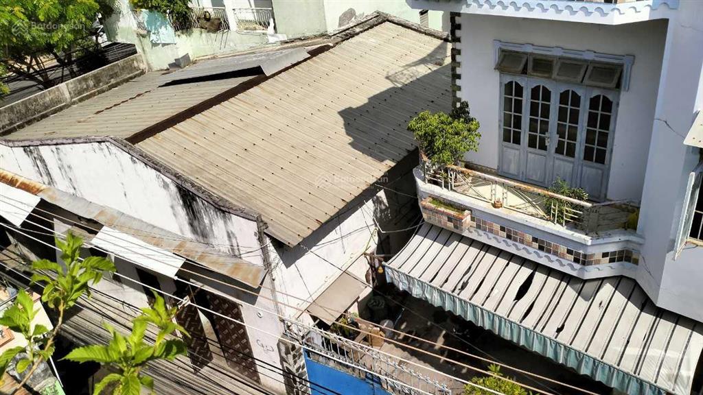 Chính chủ bán nhà hai mặt tiền đường trần phú  vĩnh nguyênnha trang, giá 165tr/m2,  0982 477 ***
