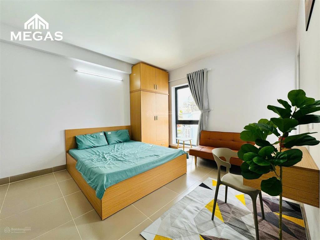 Căn hộ ban công mới xây, máy giặt riêng, full nội thất ngay trường chinh, cầu tham lương, an sương