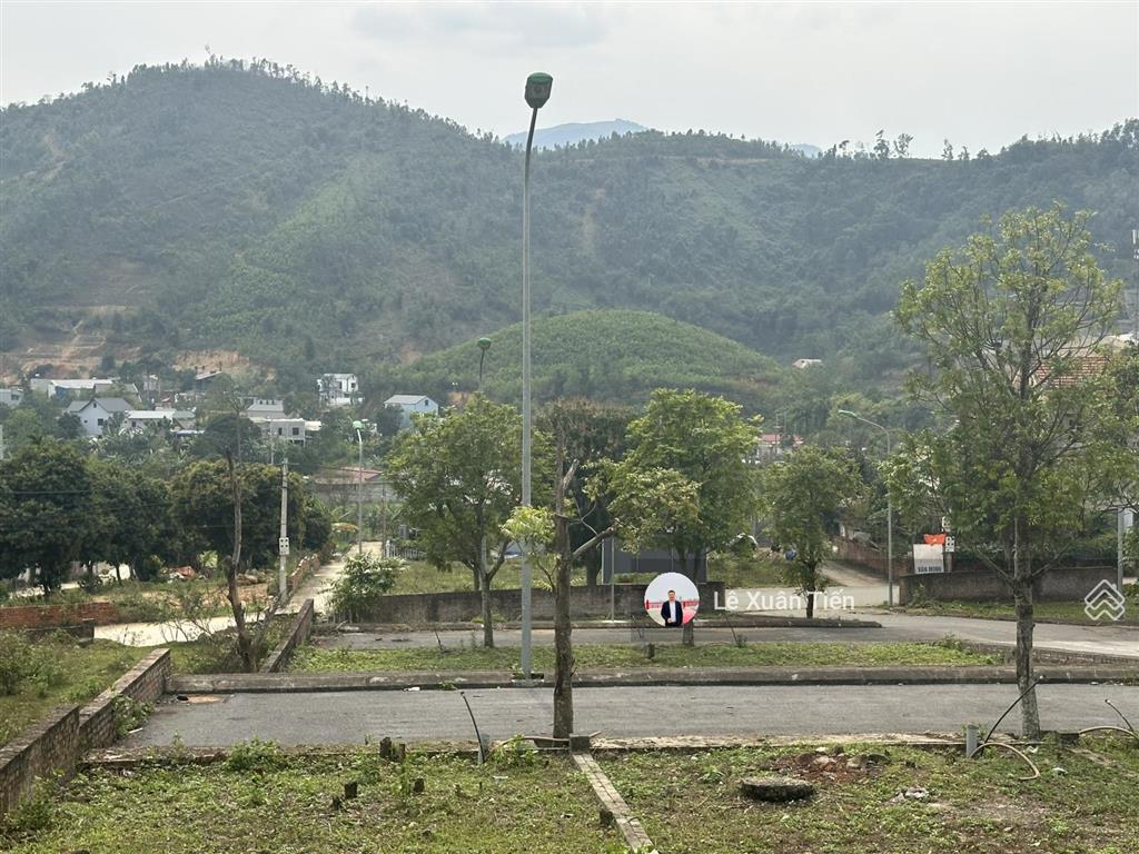 Duy nhất lô đất 2 mặt đường 100m2, gần metro số 5 view đẹp, ô tô tránh, giá 29 tr/m2