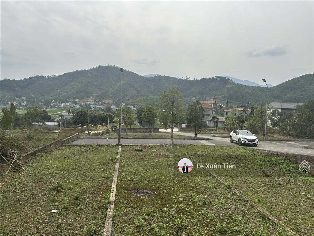 Duy nhất lô đất 2 mặt đường 100m2, gần metro số 5 view đẹp, ô tô tránh, giá 29 tr/m2