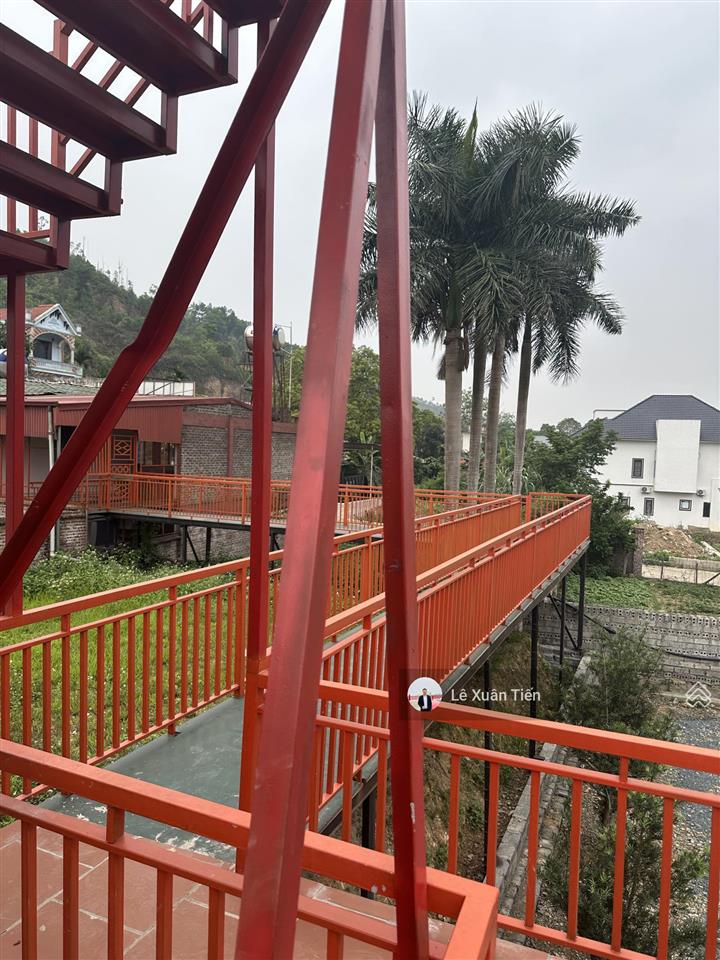 Duy nhất lô đất 2 mặt đường 100m2, gần metro số 5 view đẹp, ô tô tránh, giá 29 tr/m2