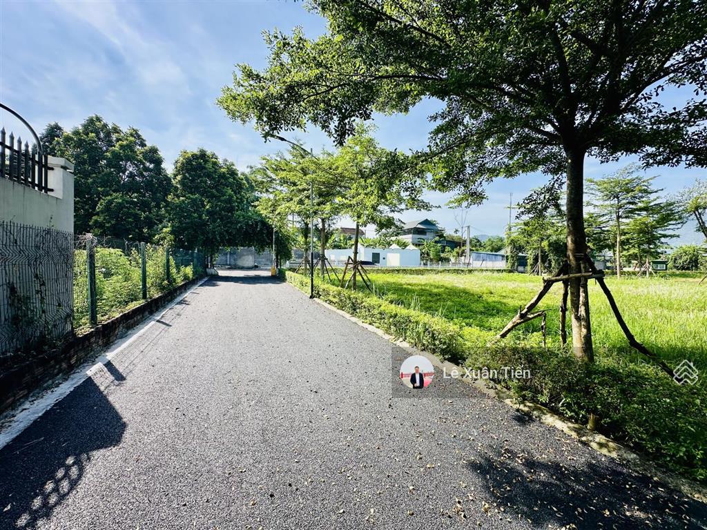 Chỉ 2.52 tỷ, lô đất 109.6m2 đường 3 ô tô, tại đồng vàng, phú cát, hoà lạc. rẻ nhất thị trường